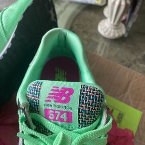 Women Sneakers 2 pairs